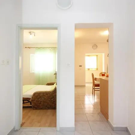 Daire With Parking Space Orebic, Peljesac - 10196 Orebić